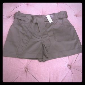 New White House women's size 10